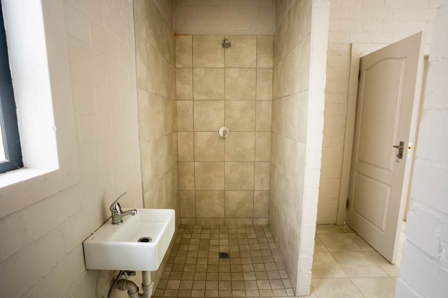 To Let 2 Bedroom Property for Rent in Wellington Central Western Cape